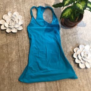 Workout tank top